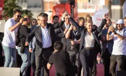 Seda Kaya Ösen CHP’ye Katıldı: İzmir’de Vekil Sayısı 13’e Yükseldi