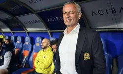 Galatasaray’dan Ezeli Rakip Fenerbahçe’ye Yıldızlı Gönderme! Sosyal Medyada O Paylaşım Gündem Oldu