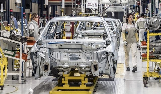Otomotiv devinden flaş haber: Fabrika kapandı, binlerce kişi işsiz kaldı