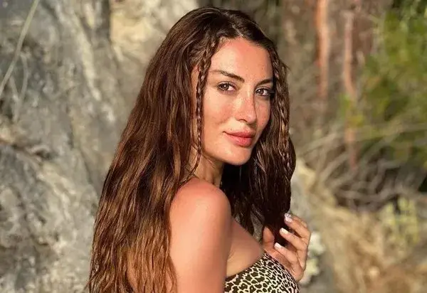 Merve Oflaz Kimdir? Boyu, Kilosu, Aslen Nereli, Evli mi, Sevgilisi Kim?