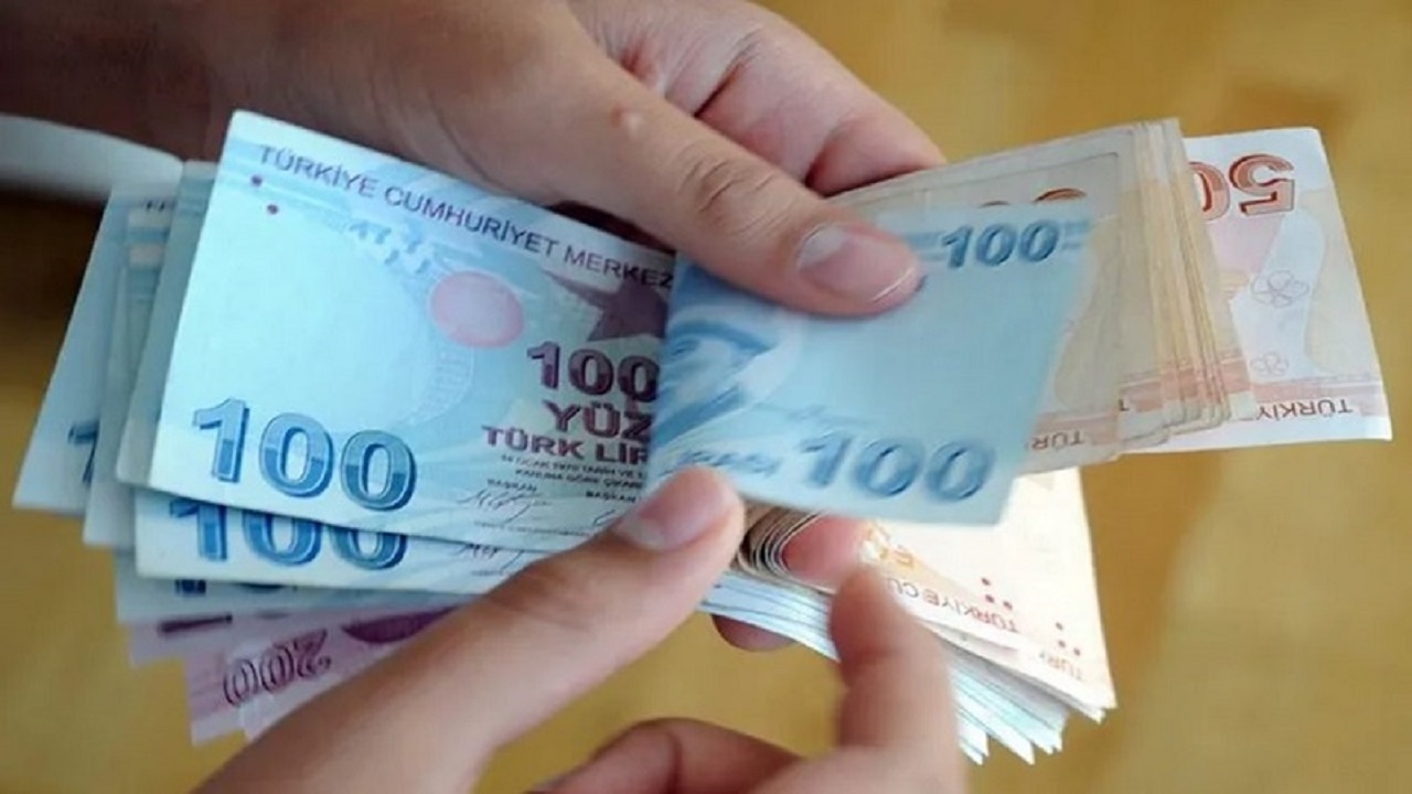 1 milyon lirasını bankaya atan ne kadar ödeme alıyor? Ocak ayı faizleri açıklandı